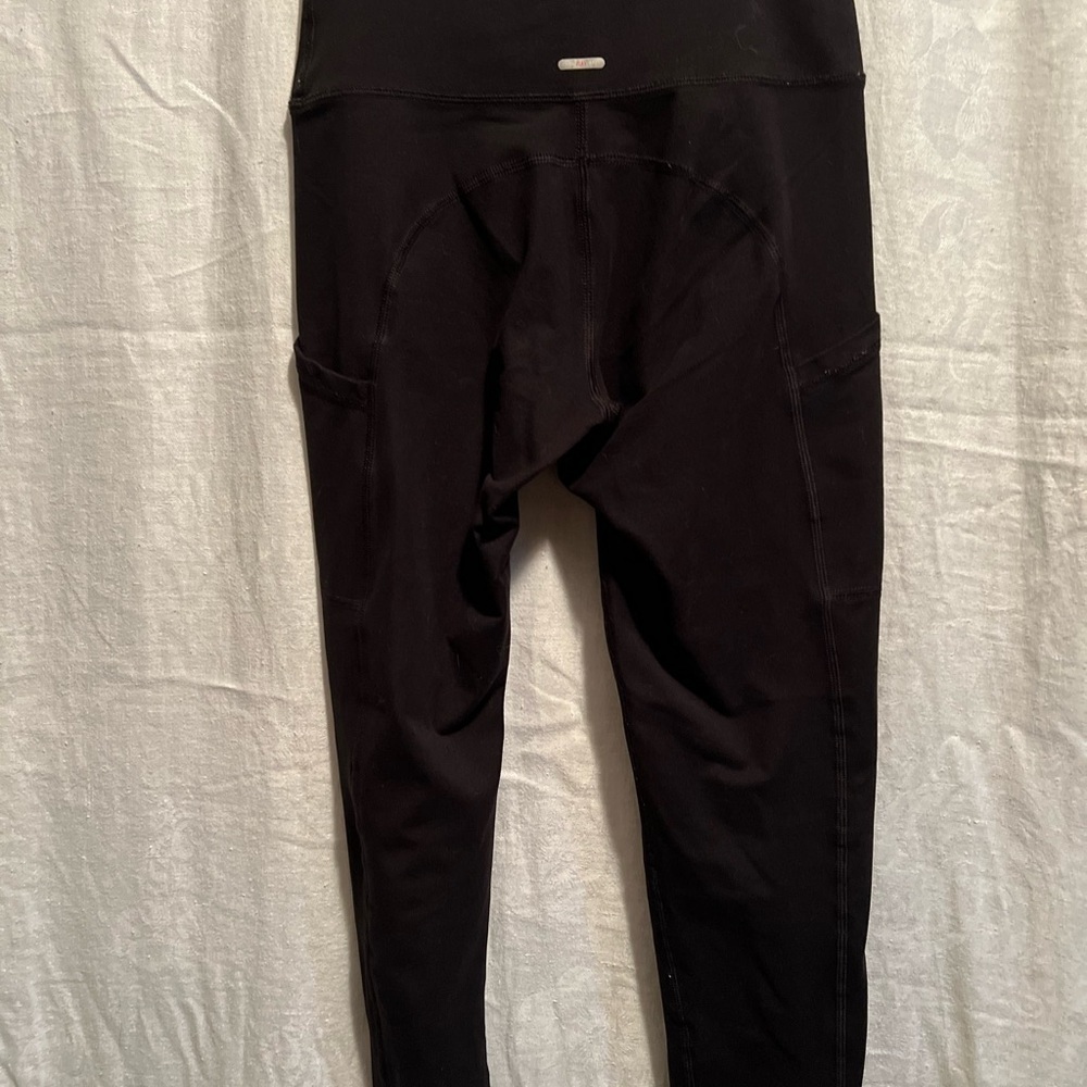 Aerie chill black leggings. Size small. Great shape. - Picture 5 of 5